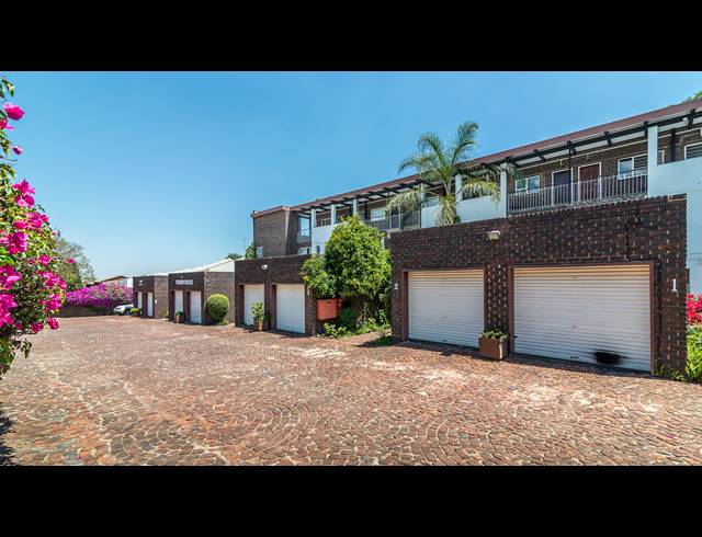 1 BEDROOM APARTMENT FOR SALE IN WENDYWOOD